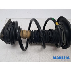 Renault - Captur - Front shock absorber rod, left