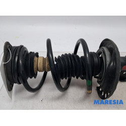 Renault - Captur - Front shock absorber rod, right