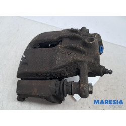 Renault - Captur - Front brake calliper, left
