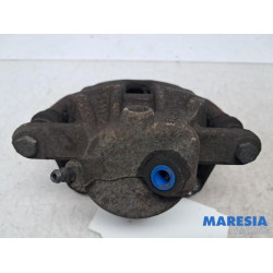 Renault - Captur - Front brake calliper, left
