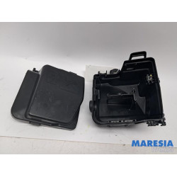 Renault - Captur - Fuse box
