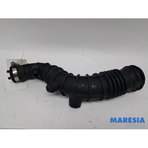 Renault - Captur - Air intake hose