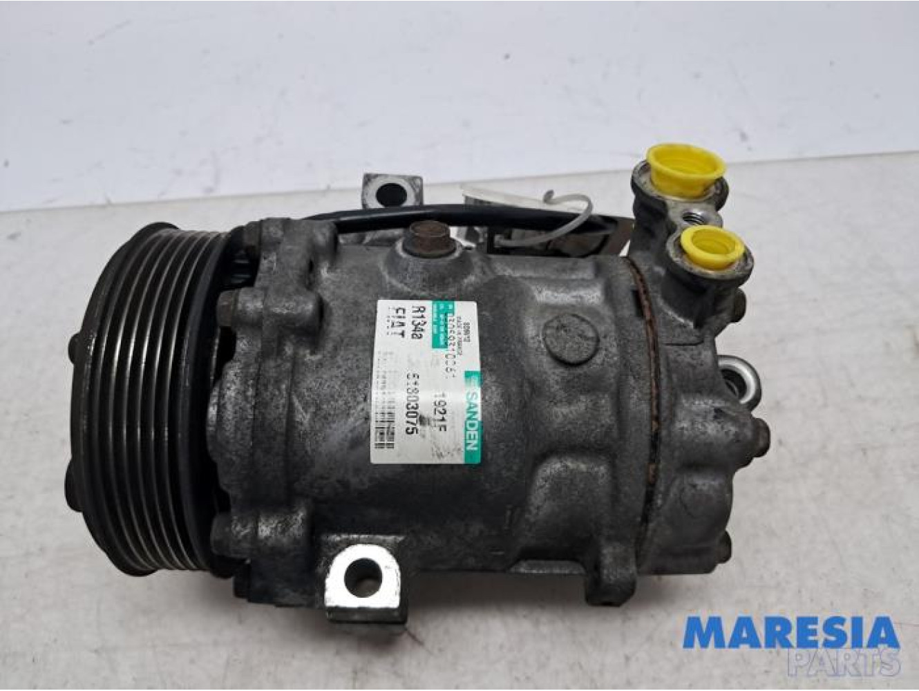 Fiat - Punto Grande - Air conditioning pump
