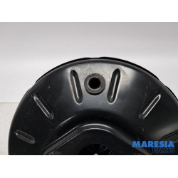 Renault - Captur - Brake servo
