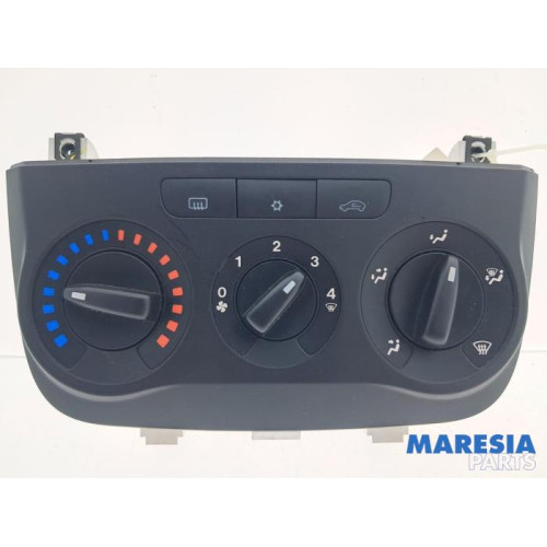 Fiat - Punto Grande - Heater control panel