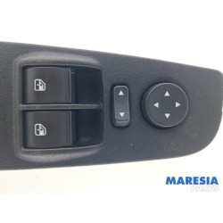 Fiat - Punto Grande - Multi-functional window switch