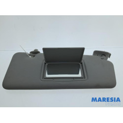 Renault - Captur - Sun visor
