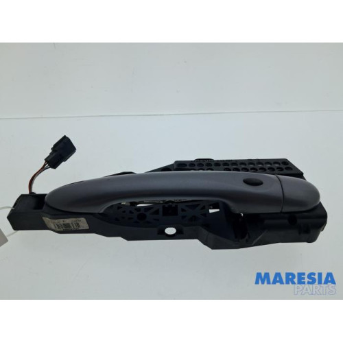 Renault - Captur - Front door handle 4-door, right
