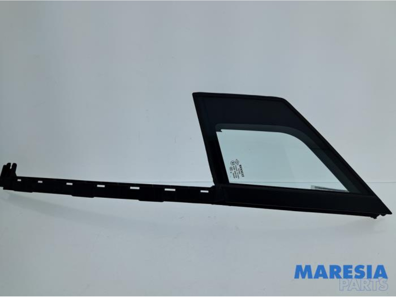 Renault - Captur - Vitre triangulaire avant gauche