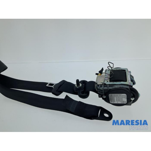 Fiat - Punto Grande - Front seatbelt, right