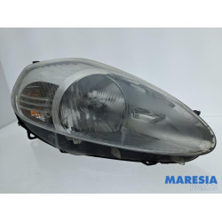 Fiat - Punto Grande - Headlight, right