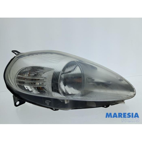 Fiat - Punto Grande - Headlight, right