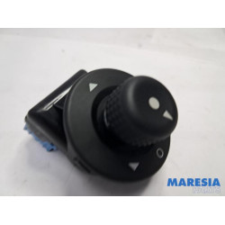 Peugeot - Partner - Mirror switch
