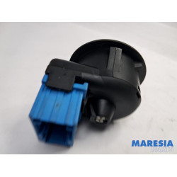 Peugeot - Partner - Mirror switch