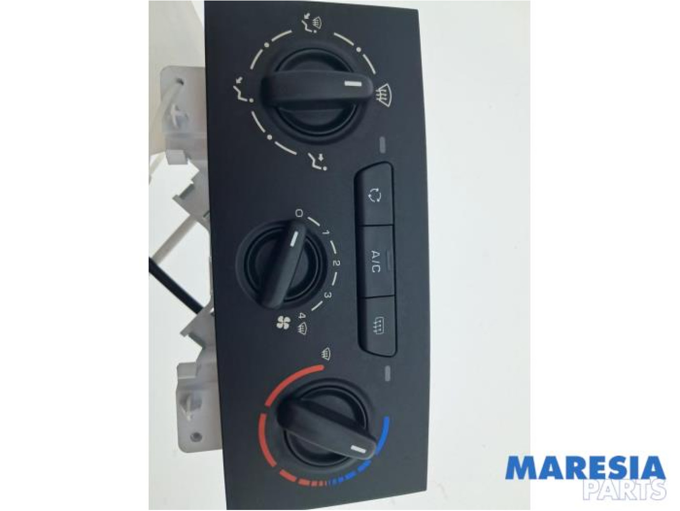 Peugeot - Partner - Heater control panel