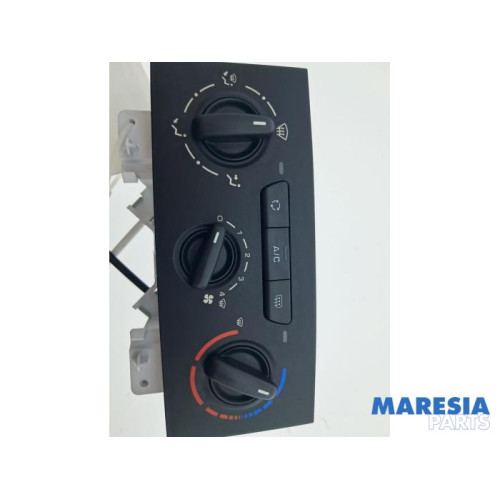 Peugeot - Partner - Heater control panel