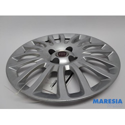 Fiat - Punto Grande - Wheel cover (spare)
