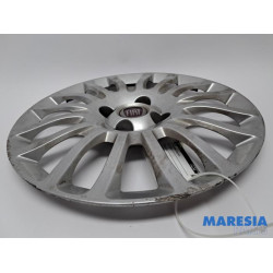 Fiat - Punto Grande - Wheel cover (spare)