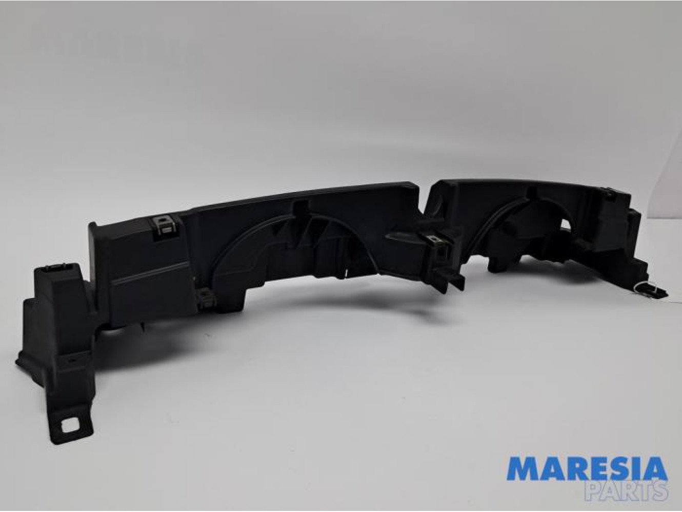 Fiat - Punto Grande - Front part support