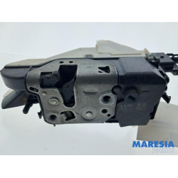 Peugeot - Partner - Minibus/van rear door lock mechanism