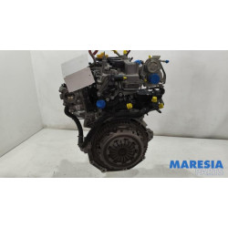 Renault - Clio - Engine