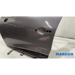 Renault - Clio - Door 4-door, front left