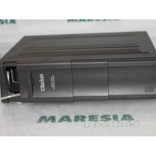 Citroen - C8 - CD changer