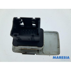 Fiat - 500 - AUX / USB-Anschluss