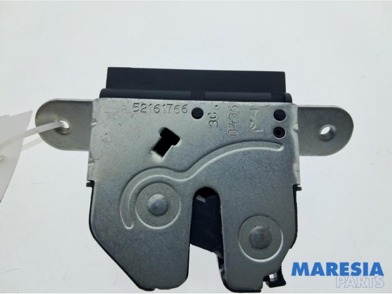 Fiat - 500 - Tailgate lock mechanism