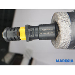 Peugeot - 208 - Injector (petrol injection)
