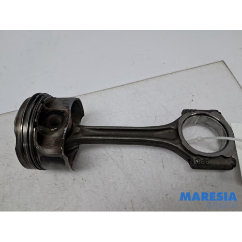 Peugeot - 308 - Connecting rod