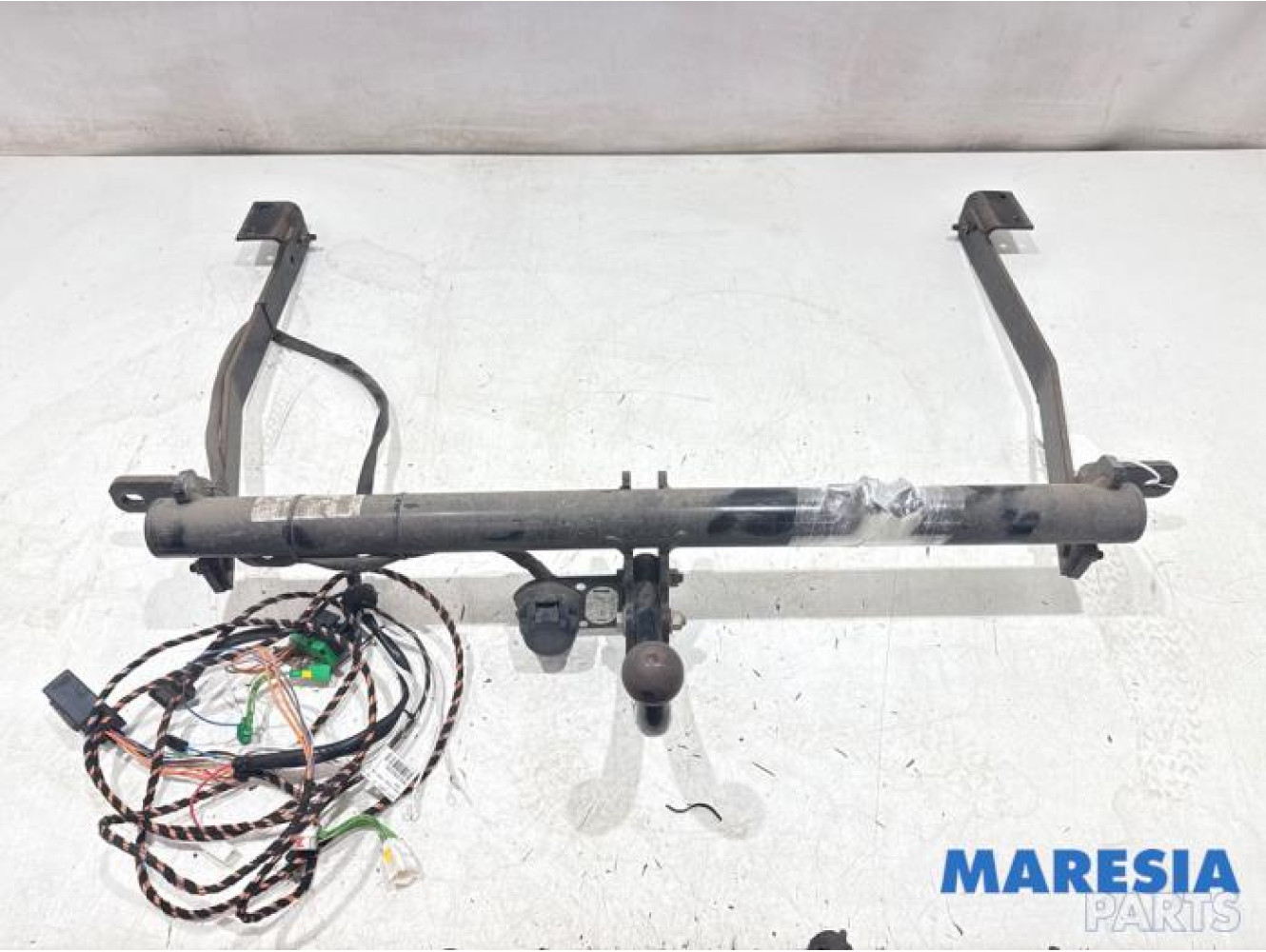 Peugeot - Partner - Towbar