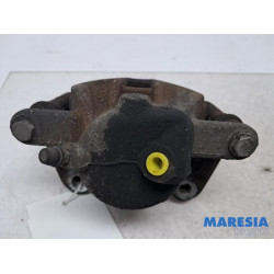 Renault - Zoe - Front brake calliper, left