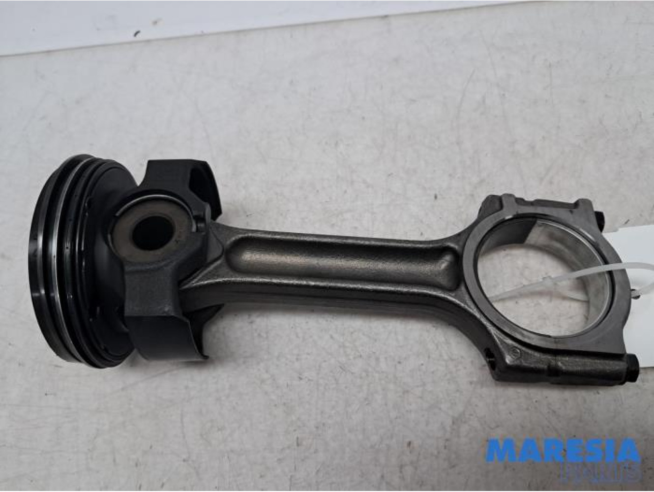 Renault - Trafic - Connecting rod