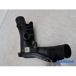 Renault - Trafic - Water pipe