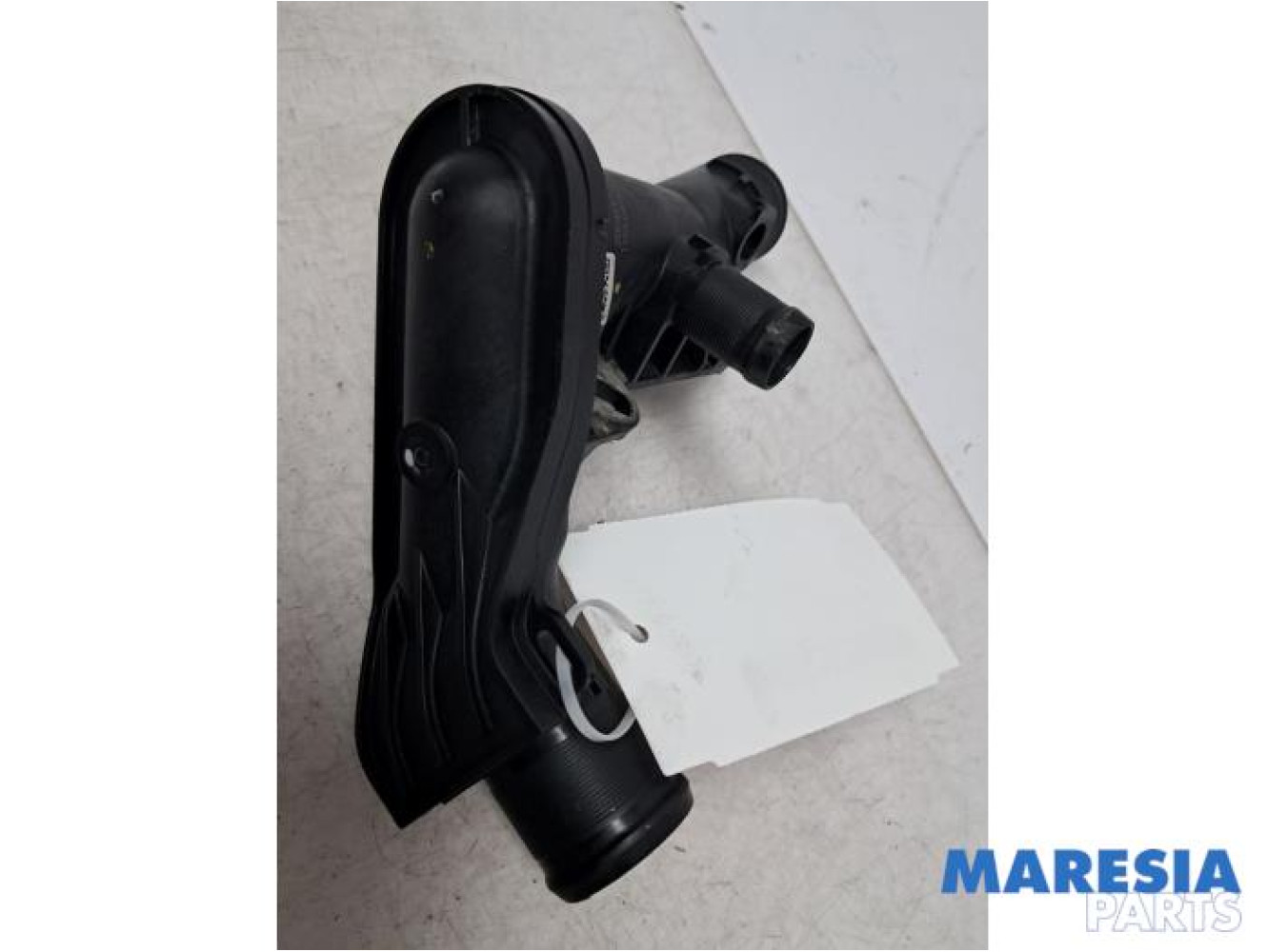 Renault - Trafic - Water pipe