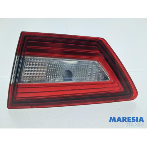 Renault - Clio - Taillight, right