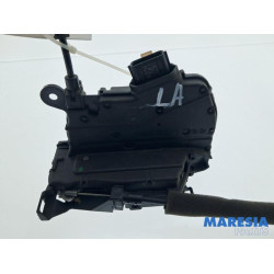 Renault - Clio - Rear door mechanism 4-door, right