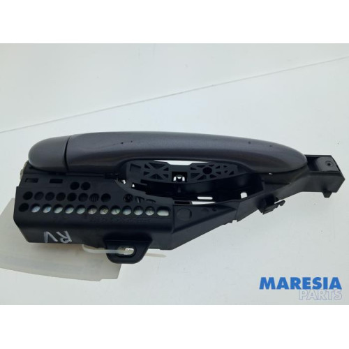 Renault - Clio - Front door handle 4-door, right
