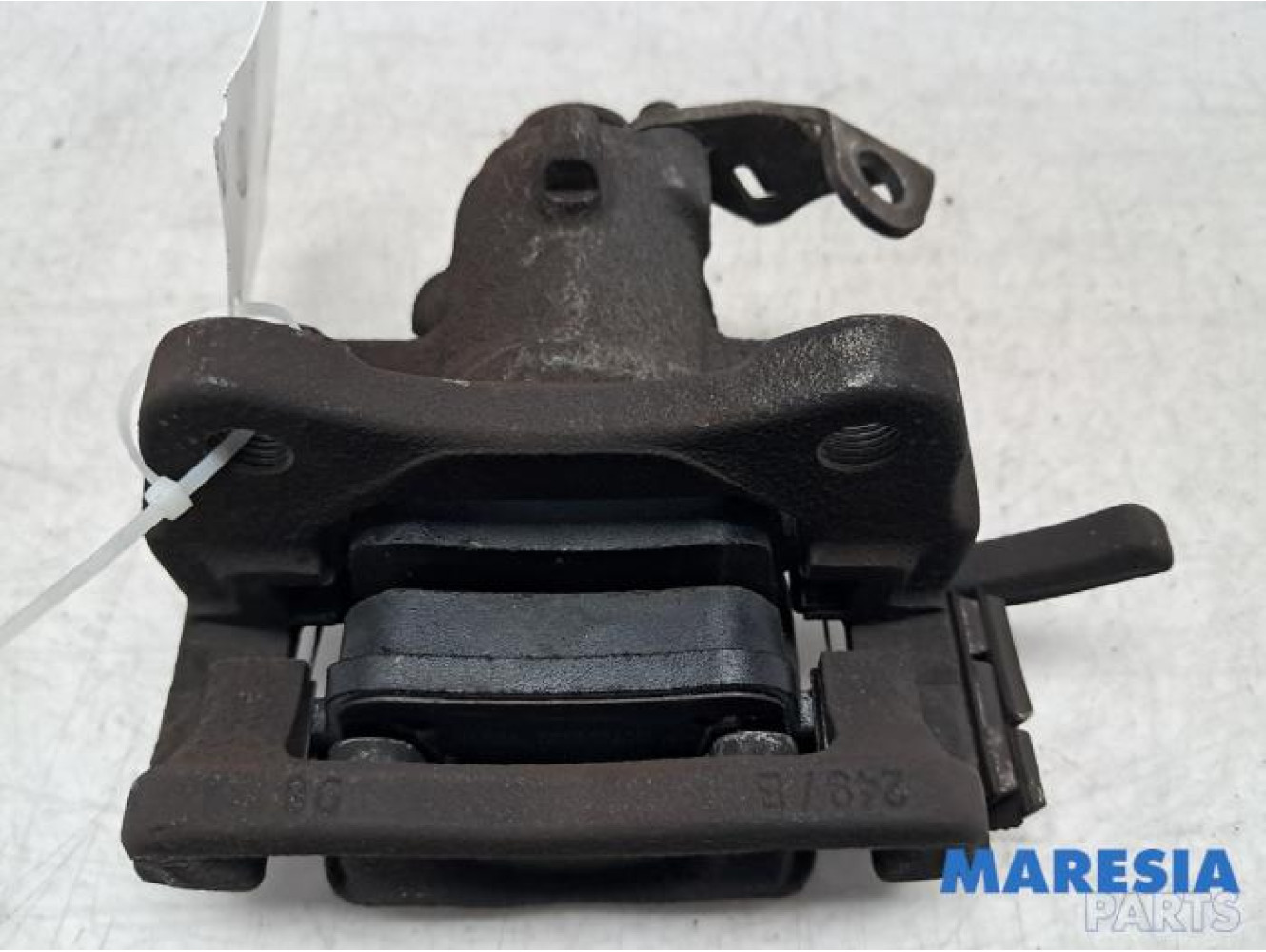 Renault - Kangoo - Remklauw (Tang) links-achter