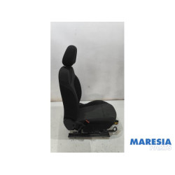 Opel - Crossland X - Seat, left
