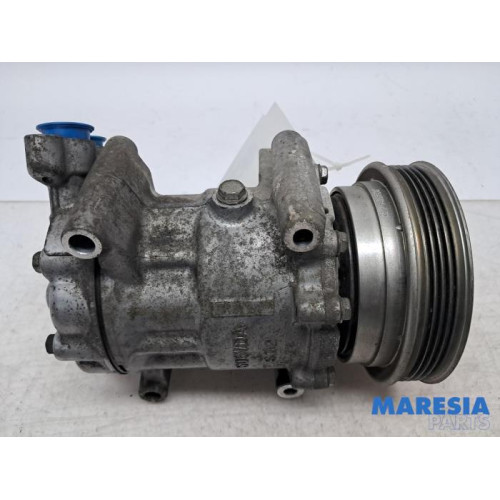 Renault - Kangoo - Air conditioning pump