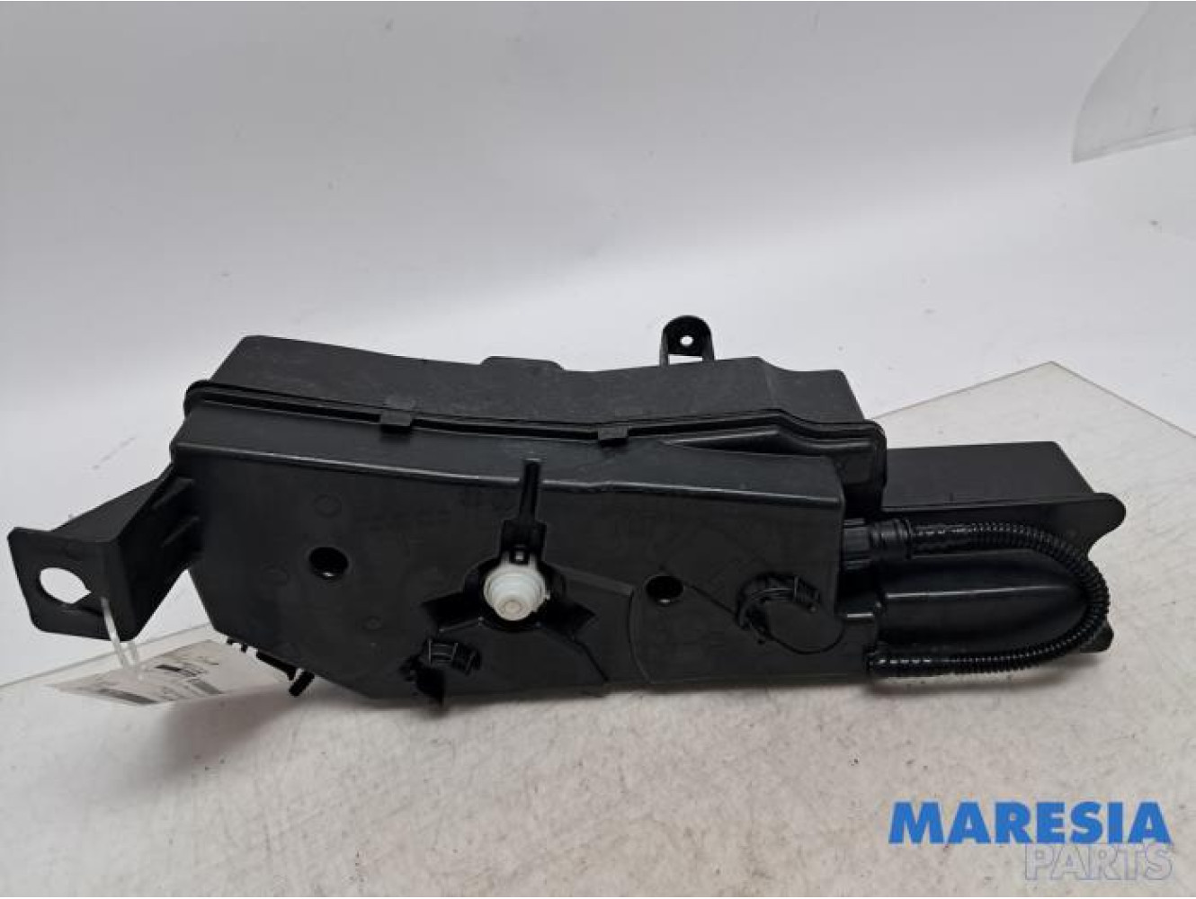 Peugeot - Partner - Additive tank