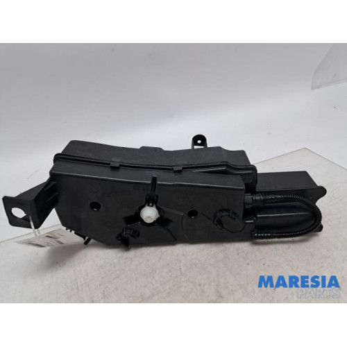 Peugeot - Partner - Additive tank