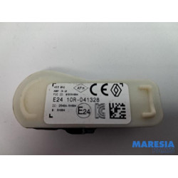 Renault - Twingo - Reifendrucksensor