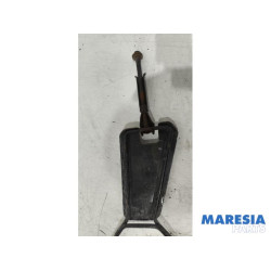 Peugeot - Partner - Spare wheel mechanism