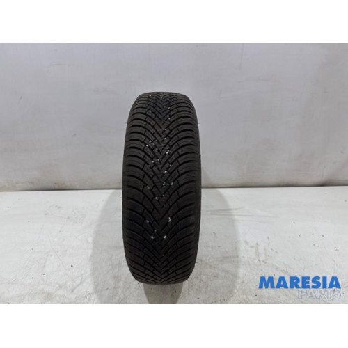 Renault - Kangoo - Tyre