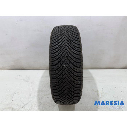 Opel - Crossland X - Band