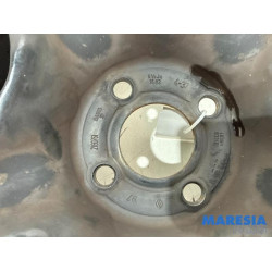 Renault - Clio - Wheel