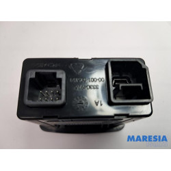 Renault - Zoe - AUX / USB connection